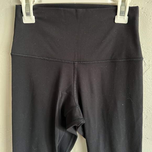 Like New Lululemon Align Pant II 25" Size 4 - Picture 4 of 8